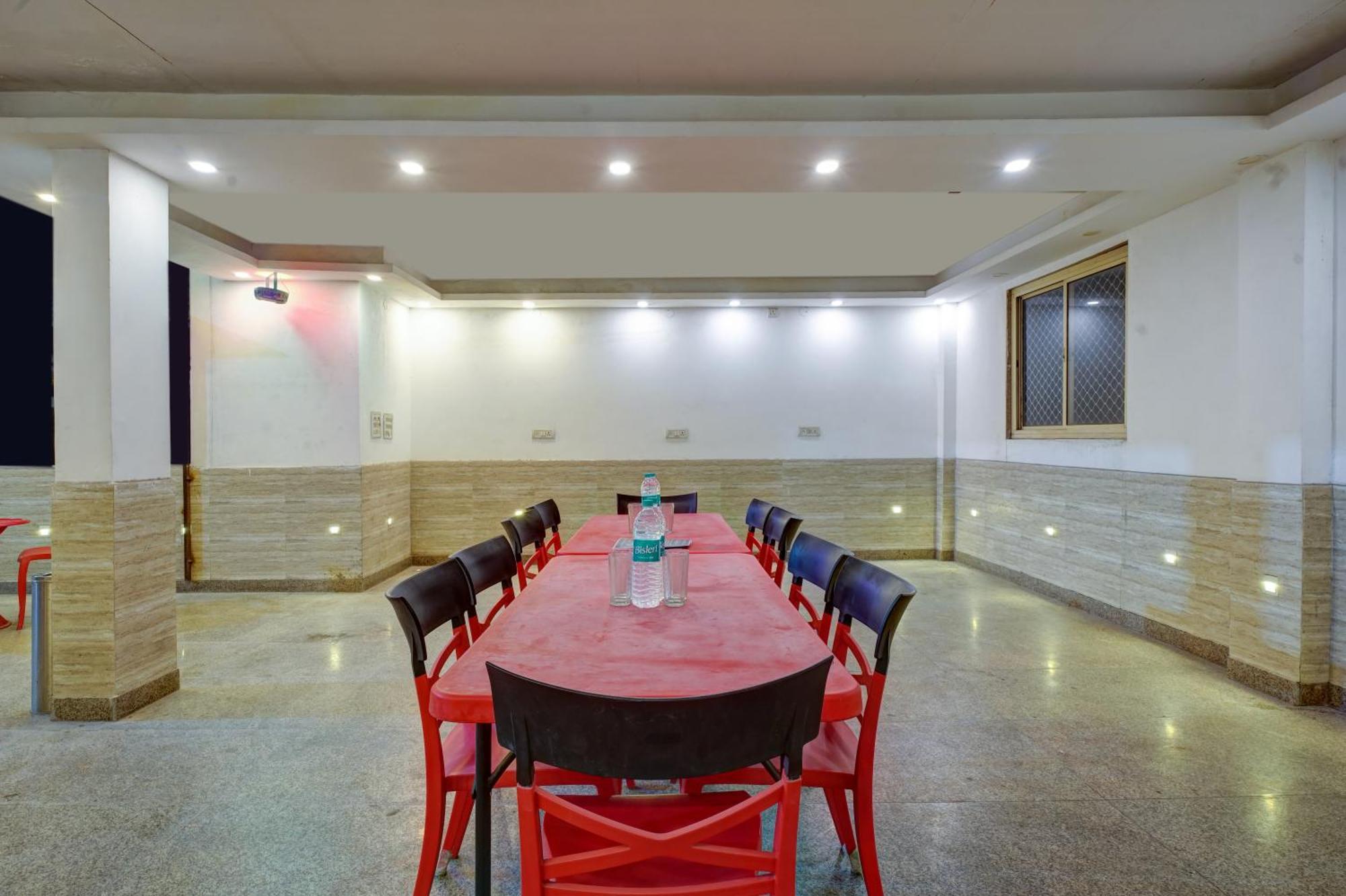 The Hindustan International - Traveller'S Choice Award 2025 Best Of Best Winning Hotel Új-Delhi Kültér fotó
