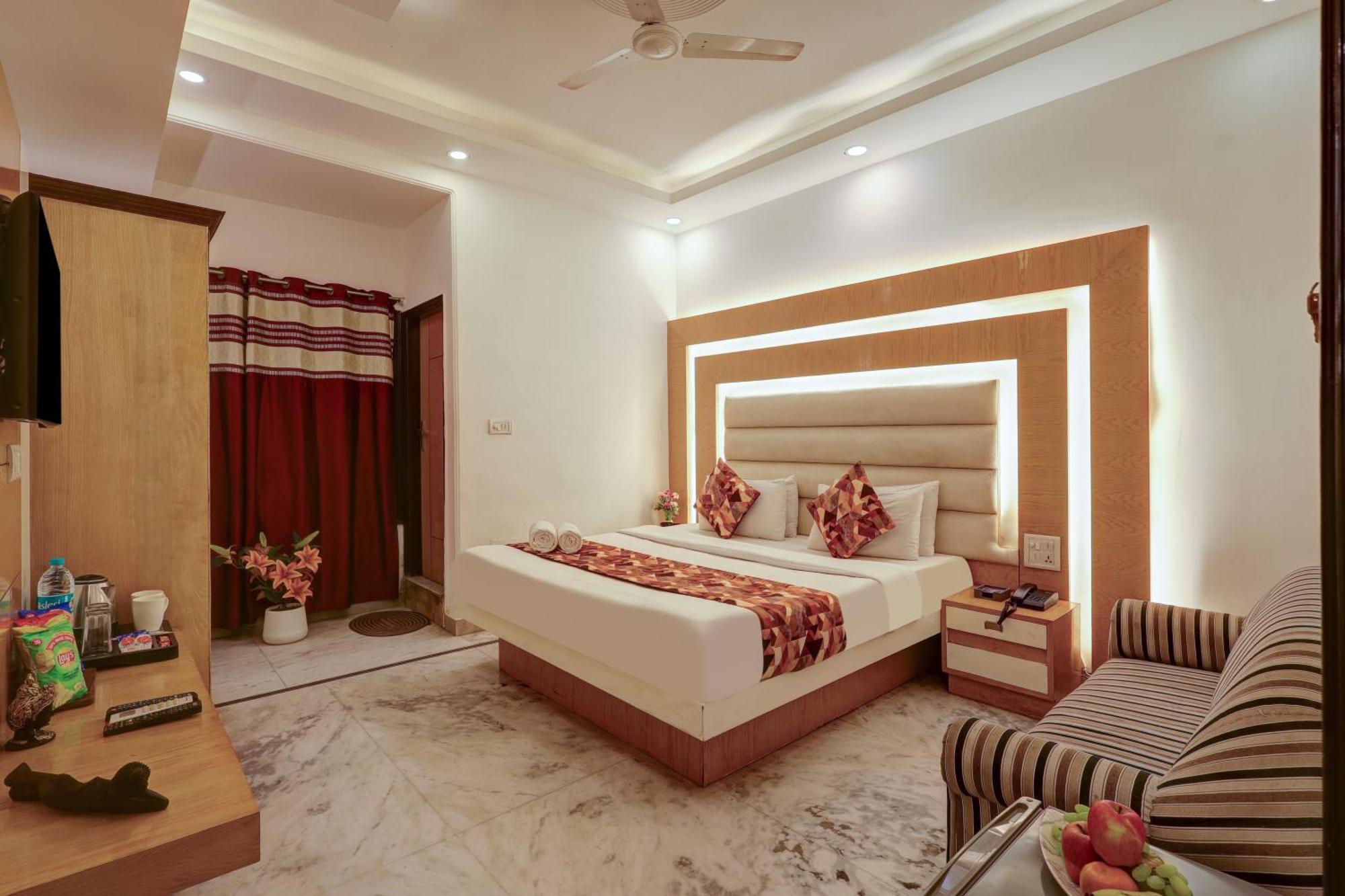 The Hindustan International - Traveller'S Choice Award 2025 Best Of Best Winning Hotel Új-Delhi Kültér fotó