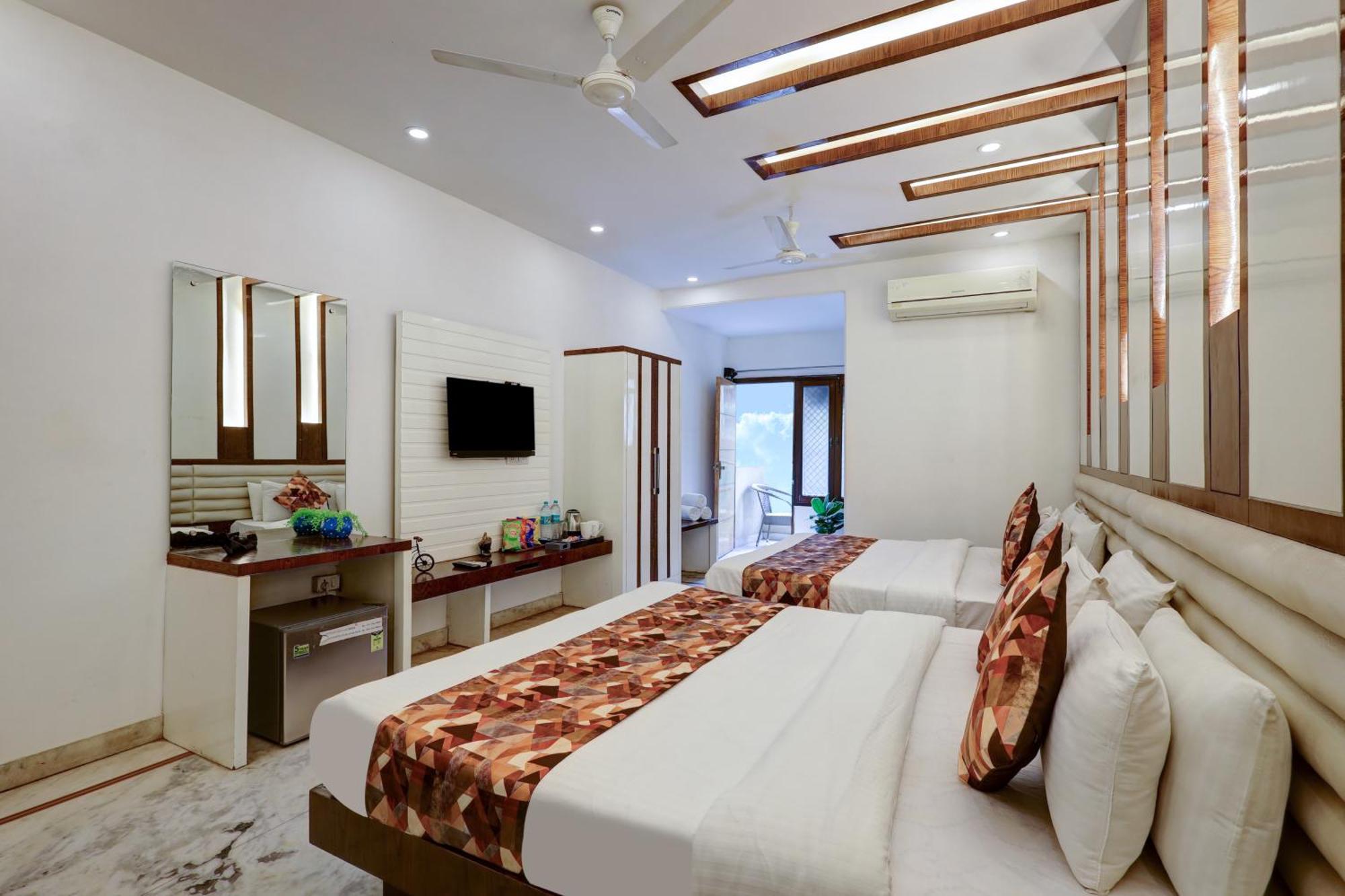 The Hindustan International - Traveller'S Choice Award 2025 Best Of Best Winning Hotel Új-Delhi Kültér fotó
