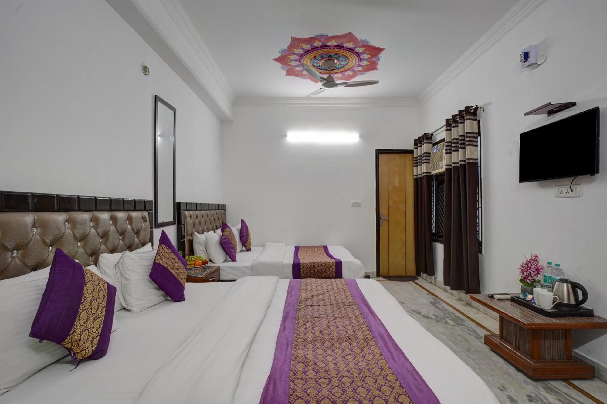 The Hindustan International - Traveller'S Choice Award 2025 Best Of Best Winning Hotel Új-Delhi Kültér fotó