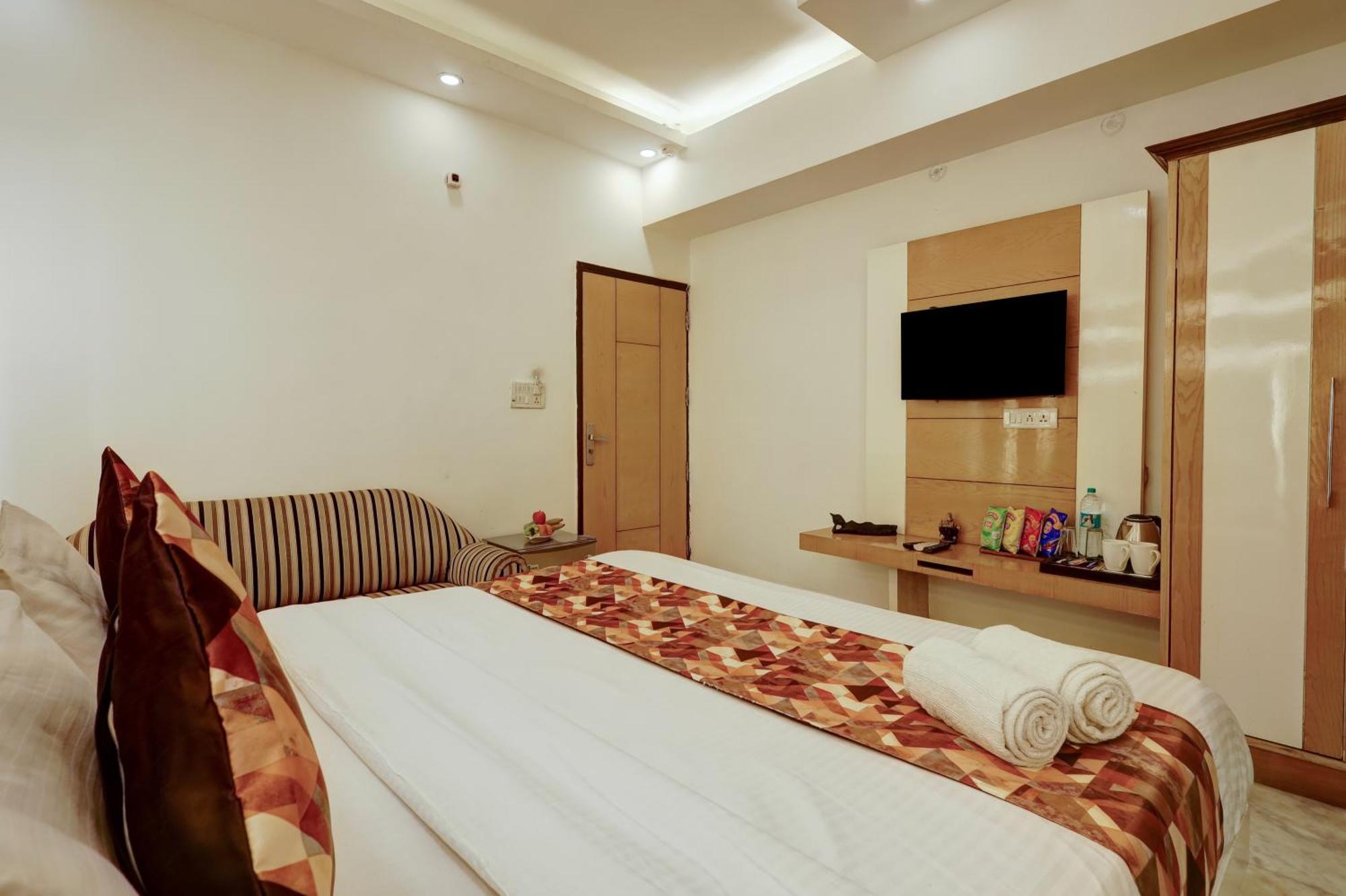 The Hindustan International - Traveller'S Choice Award 2025 Best Of Best Winning Hotel Új-Delhi Kültér fotó